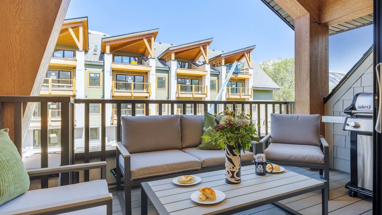 Photo of Patio Balcony in Canmore