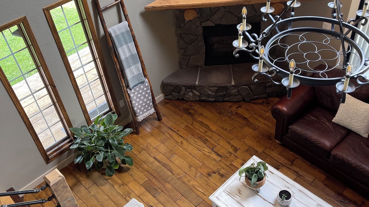 Photo of Livingroom in Markerville
