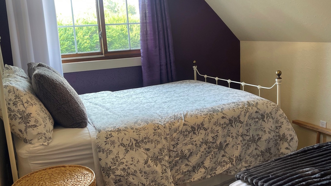 Photo of Bedroom in Markerville