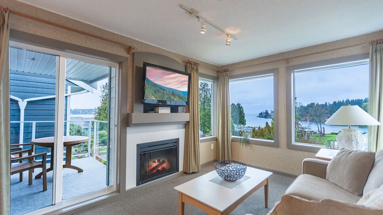 Photo of Livingroom in Regional District of Nanaimo