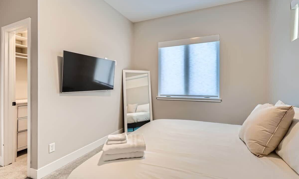 Photo of Bedroom in Sunnyside