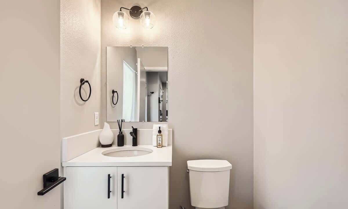 Photo of Bathroom in Sunnyside