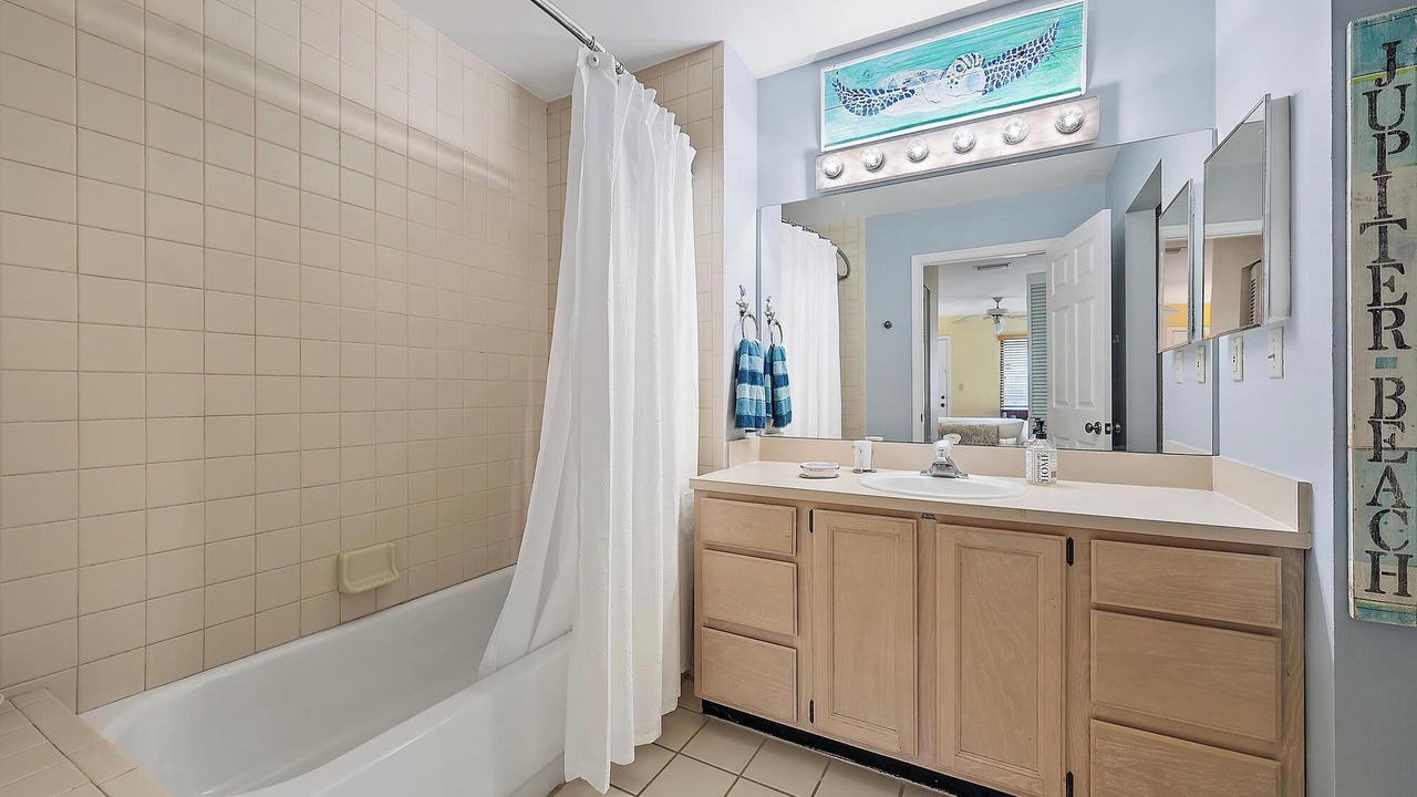 Photo of Bathroom in Bella Vista