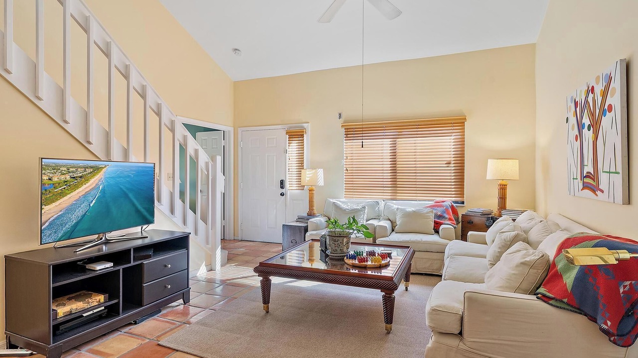 Photo of Livingroom in Bella Vista