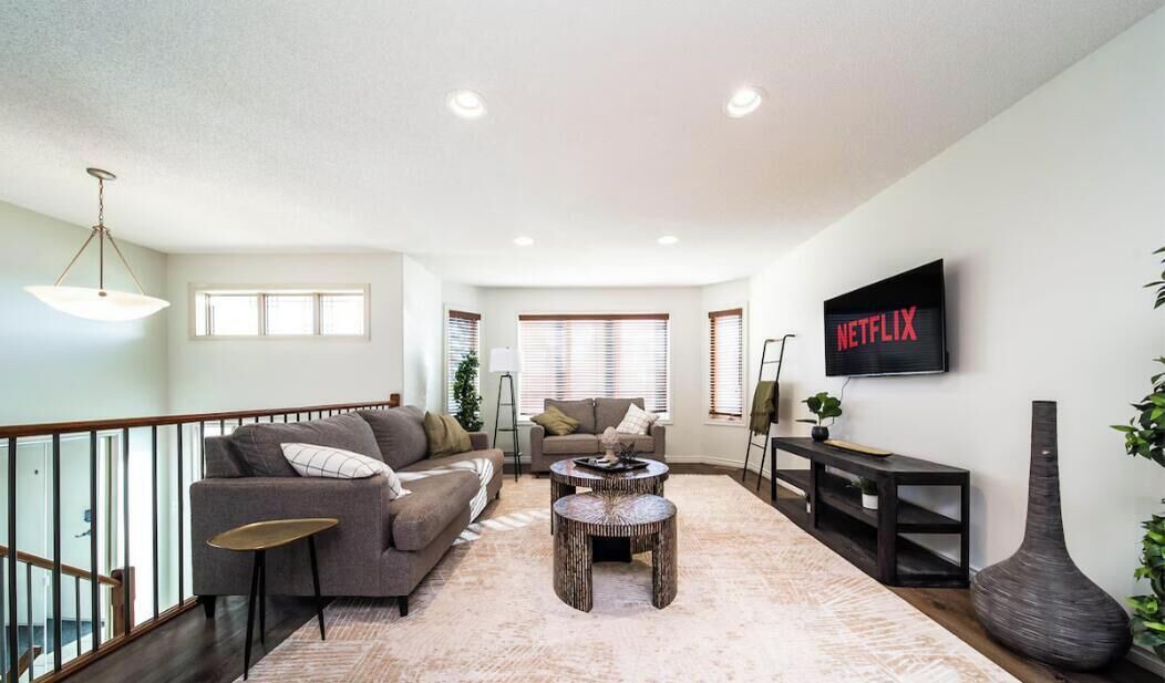 Photo of Livingroom in Jasper Place
