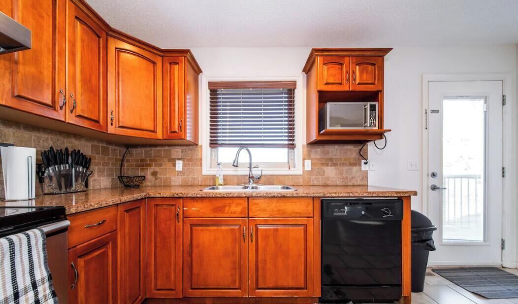 Photo of Kitchen in Jasper Place