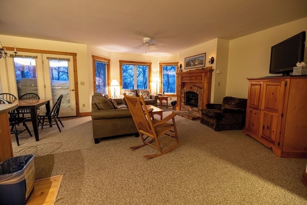 Photo of Livingroom in North Troy
