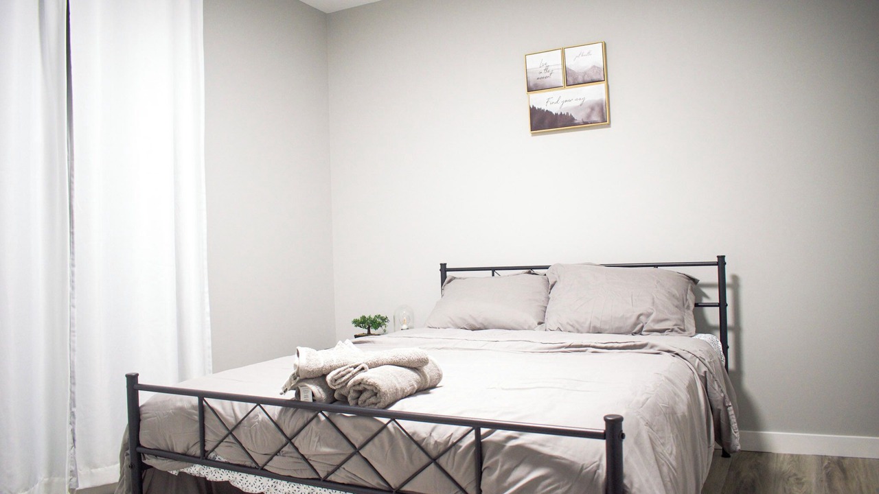 Photo of Bedroom in Airdrie