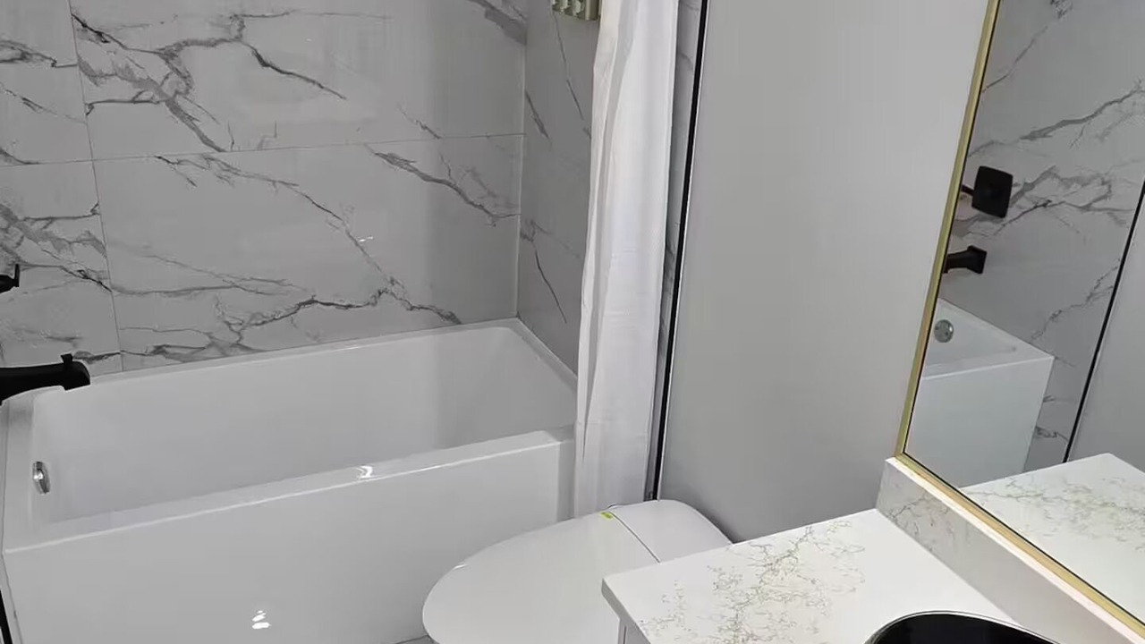 Photo of Bathroom in Leduc County