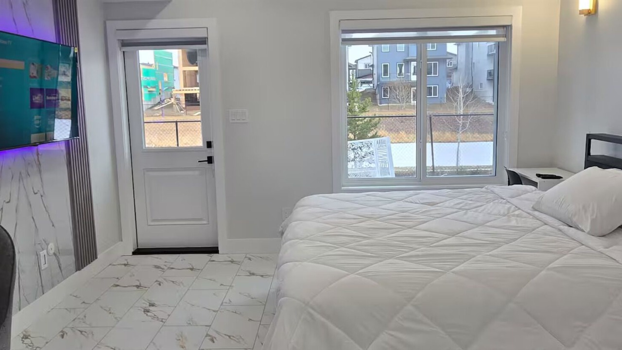 Photo of Bedroom in Leduc County