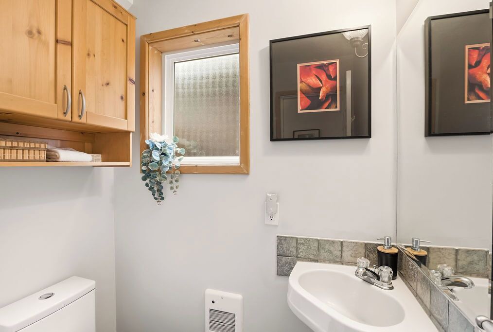 Photo of Bathroom in Ucluelet