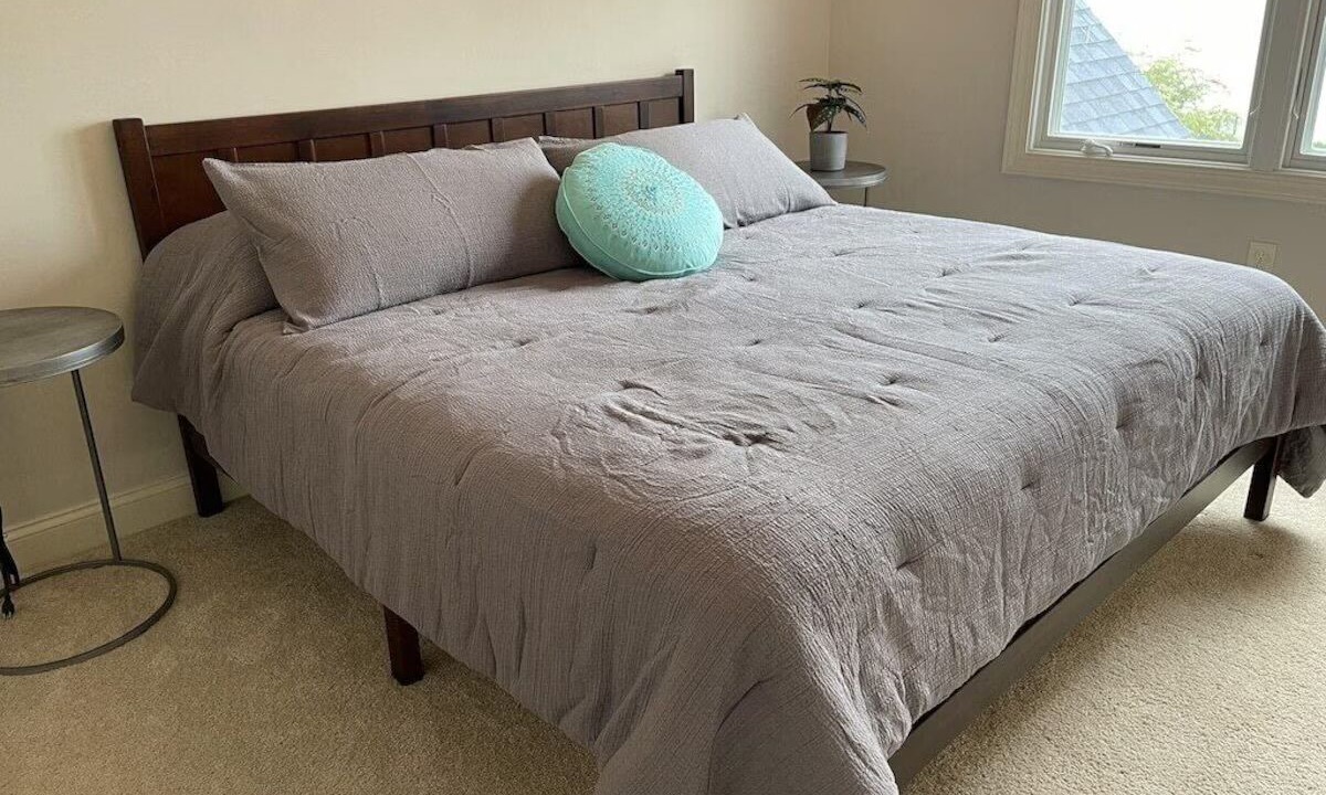 Photo of Bedroom in Lorain