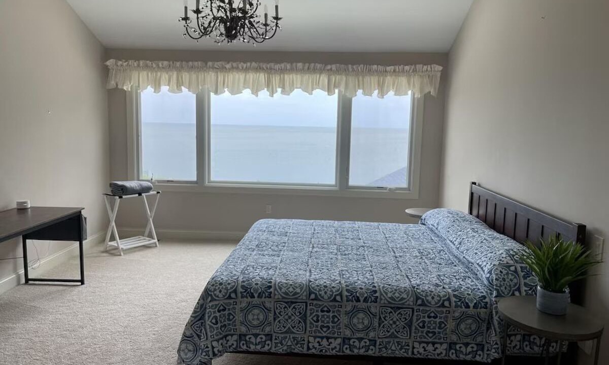 Photo of Bedroom in Lorain