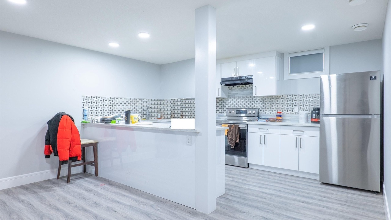 Photo of Kitchen in Southeast Edmonton