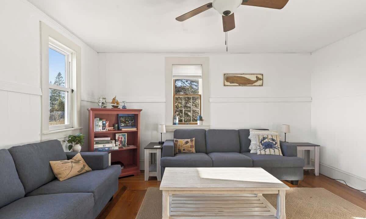 Photo of Livingroom in Bernard