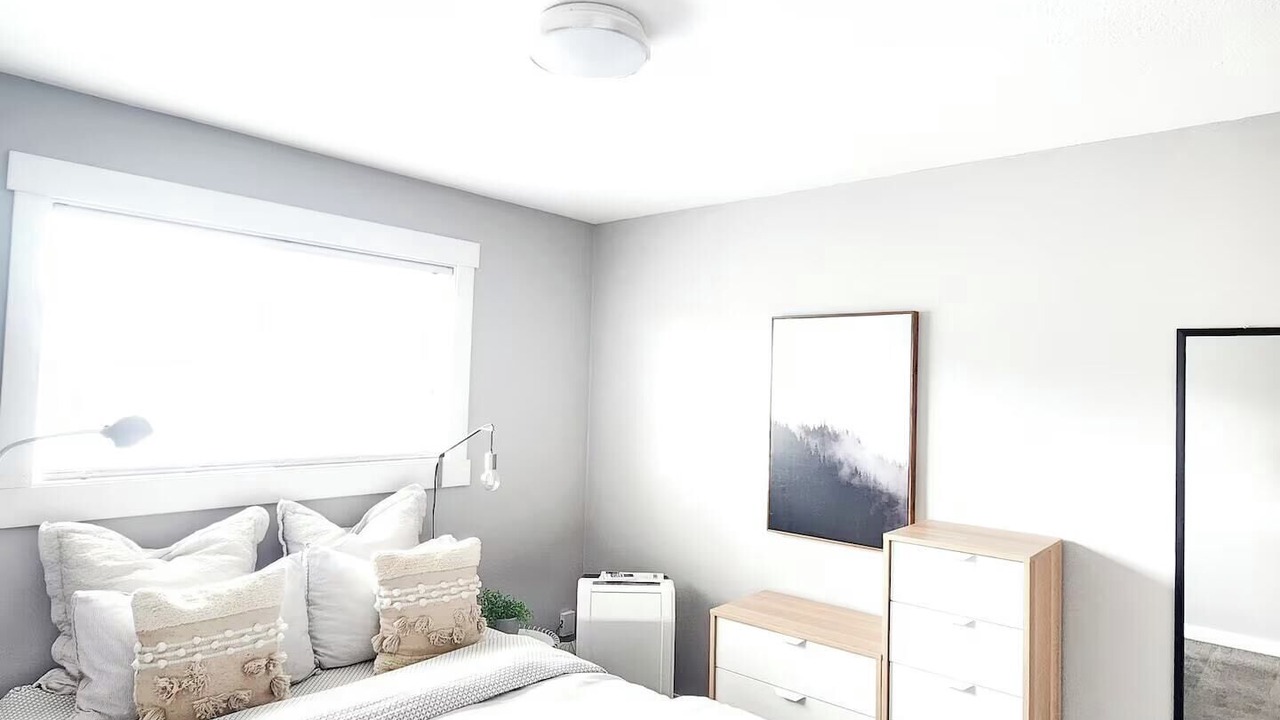 Photo of Bedroom in Okanagan-Similkameen