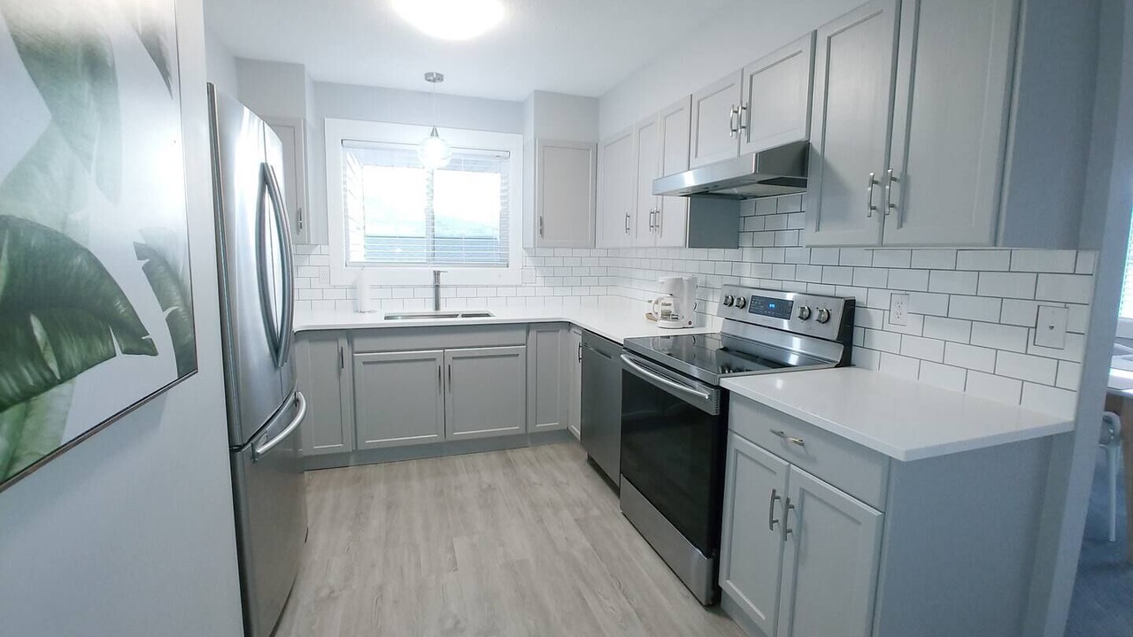 Photo of Kitchen in Okanagan-Similkameen