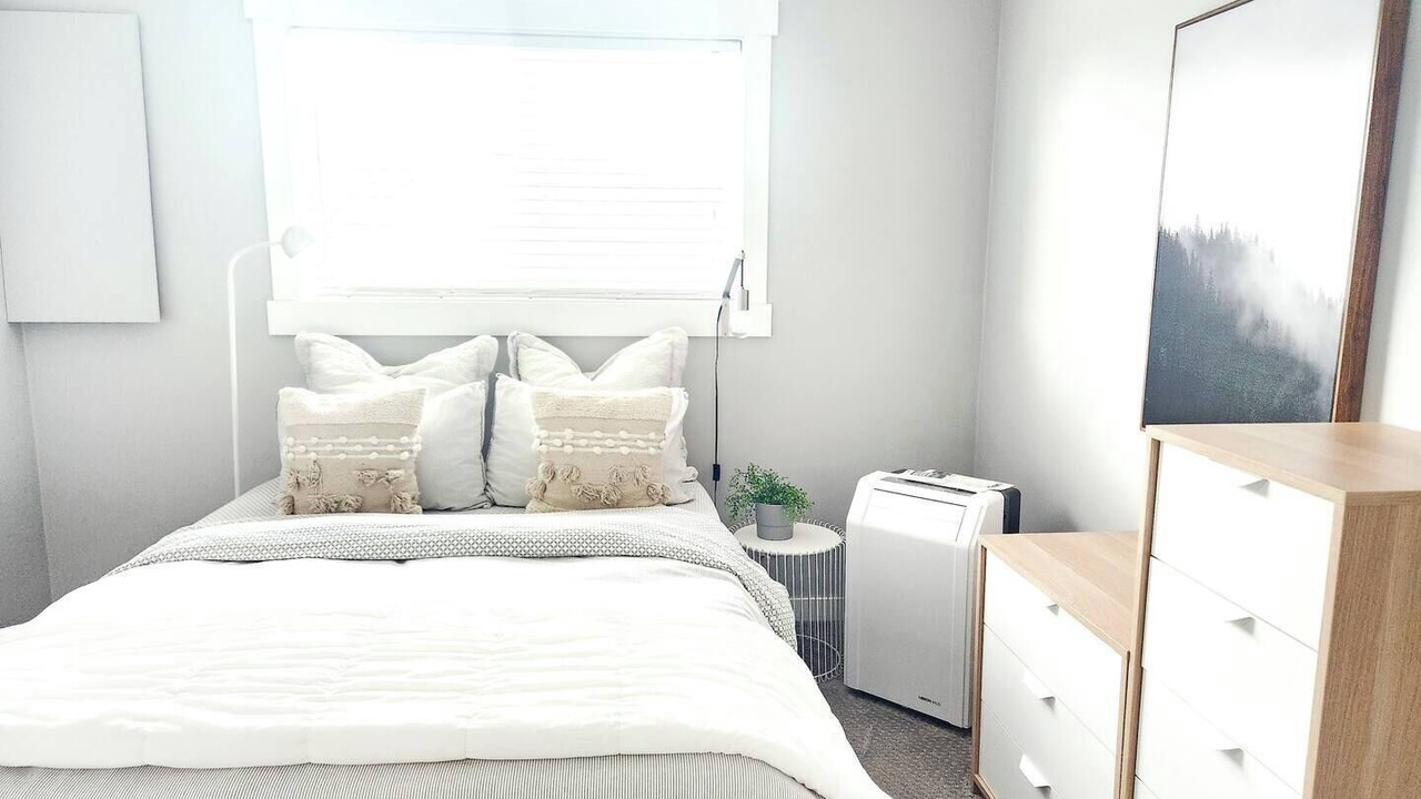 Photo of Bedroom in Okanagan-Similkameen