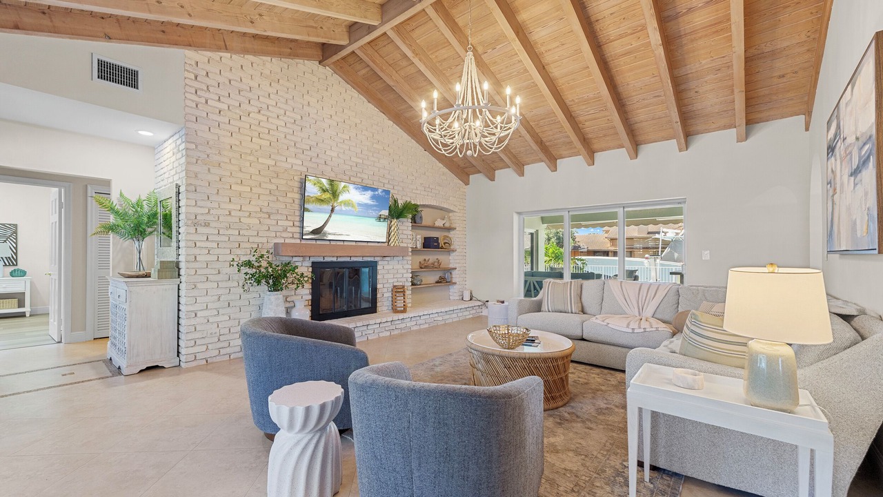 Photo of Livingroom in Lighthouse Point