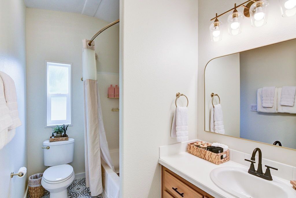 Photo of Bathroom in Buena Vista