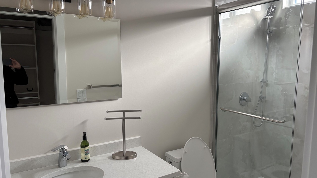 Photo of Bathroom in Sunshine Valley
