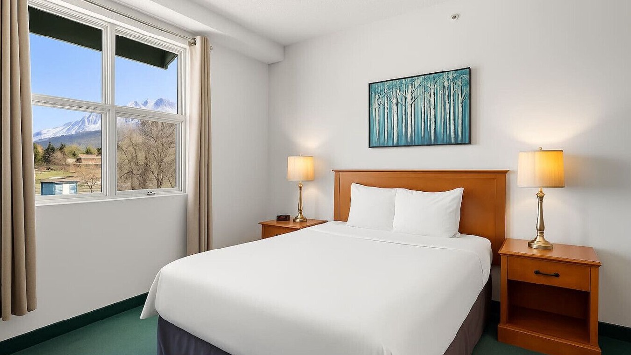 Photo of Bedroom in Silvertip