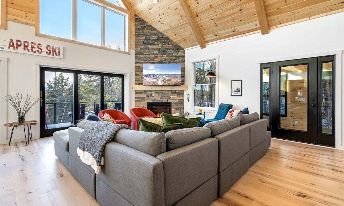 Photo of Livingroom in Sunday River Area