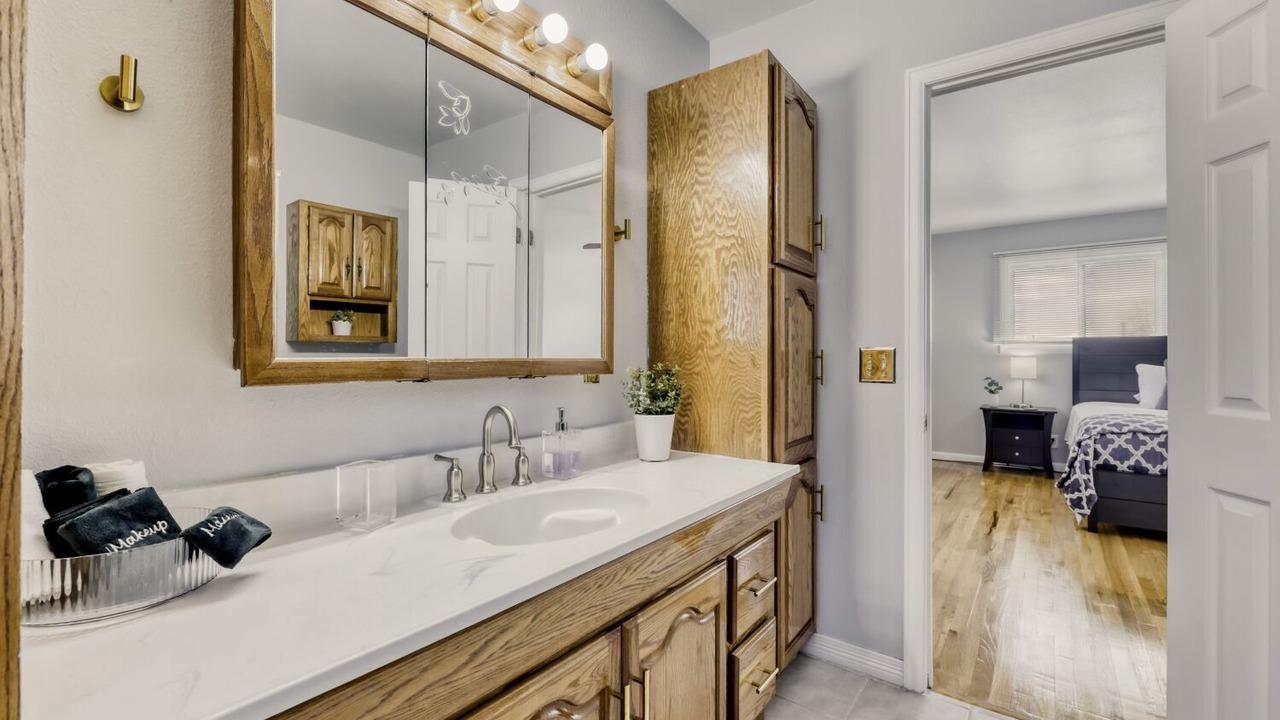 Photo of Bathroom in Aurora Hills