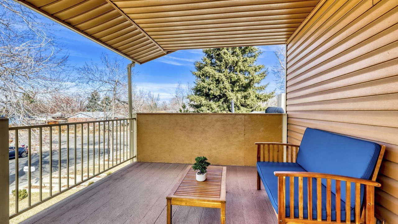 Photo of Patio Balcony in Aurora Hills