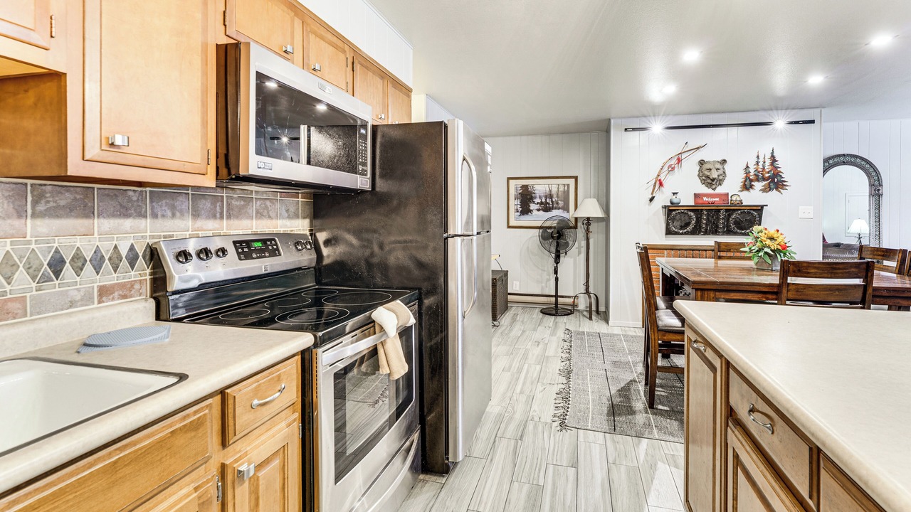 Photo of Kitchen in Red River