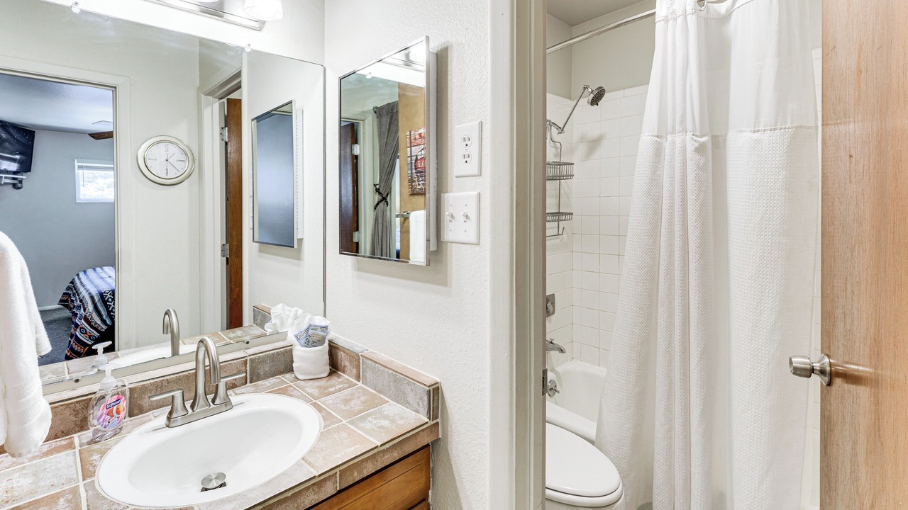 Photo of Bathroom in Red River