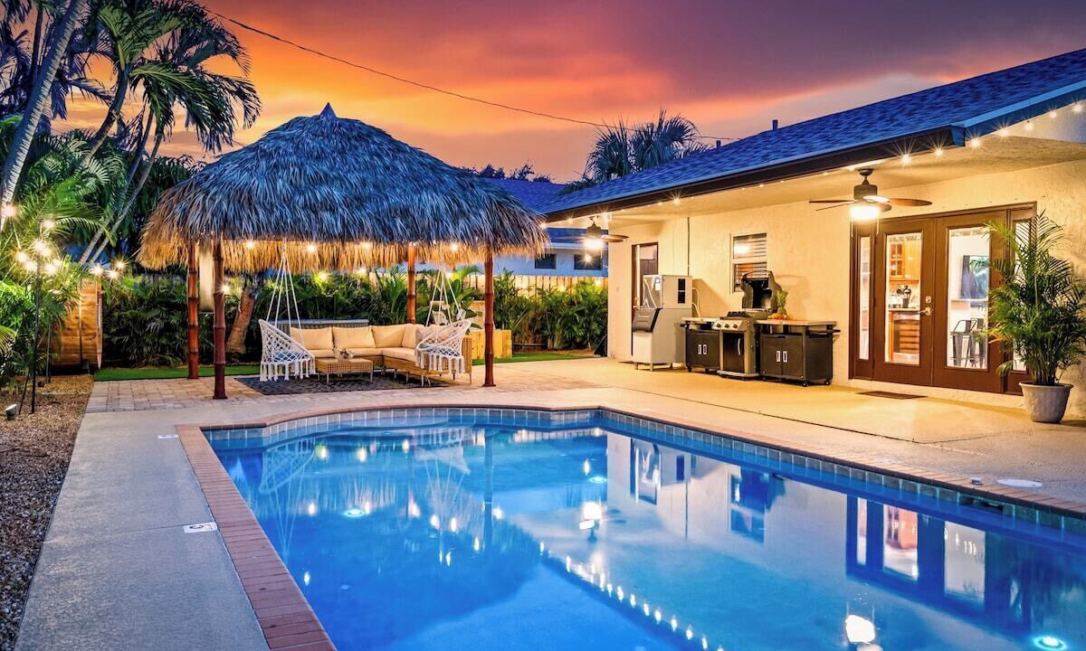 Photo of Outdoor in Tropic Palms