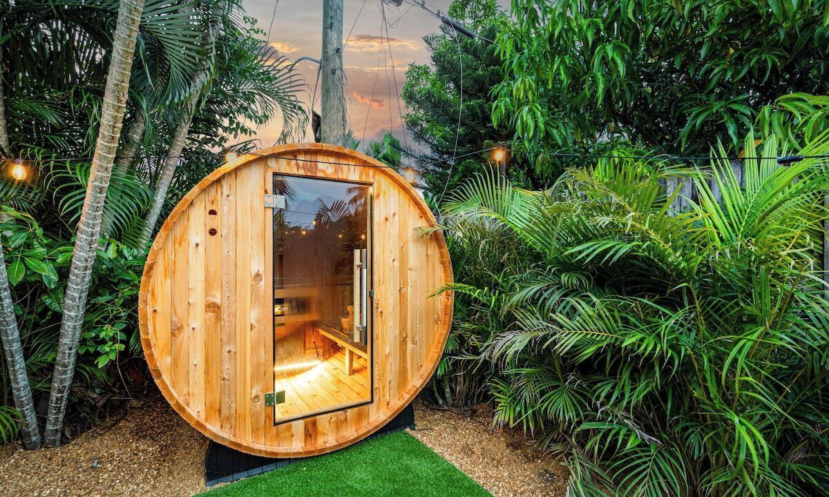 Photo of Outdoor in Tropic Palms