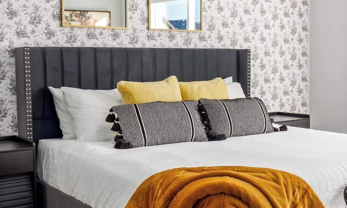 Photo of Bedroom in Airdrie