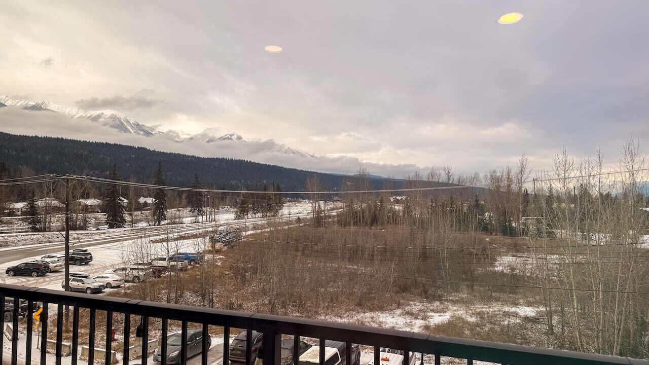 Photo of Outdoor in Golden