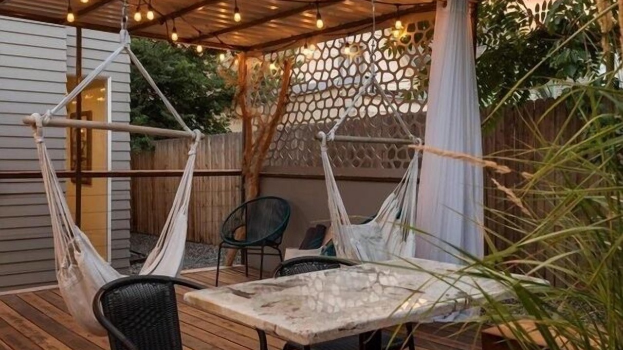 Photo of Outdoor in Sunnyside