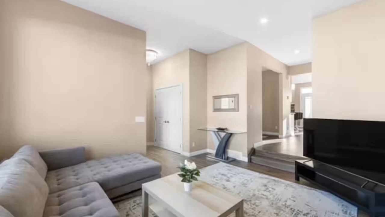 Photo of Livingroom in Calgary