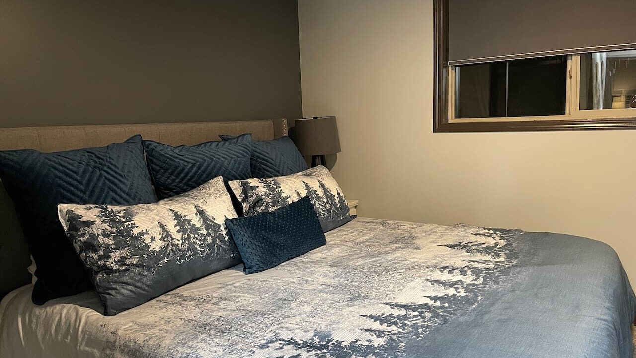 Photo of Bedroom in Canmore