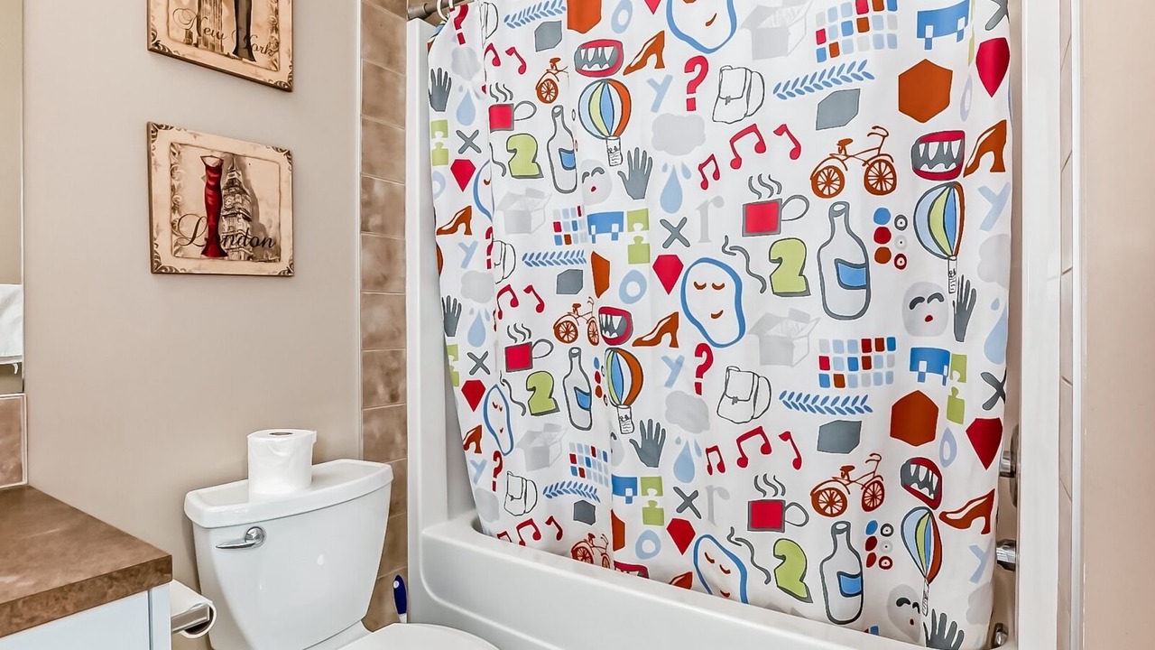 Photo of Bathroom in Bridlewood