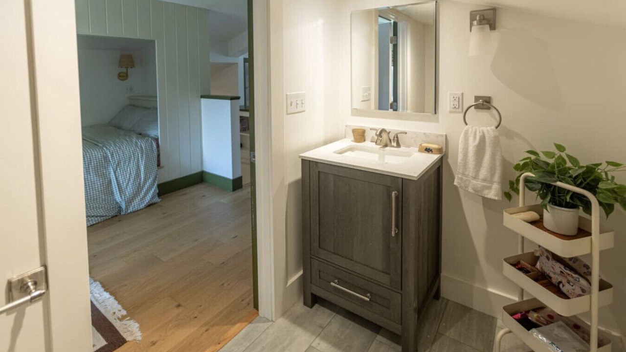 Photo of Bedroom in Boothbay