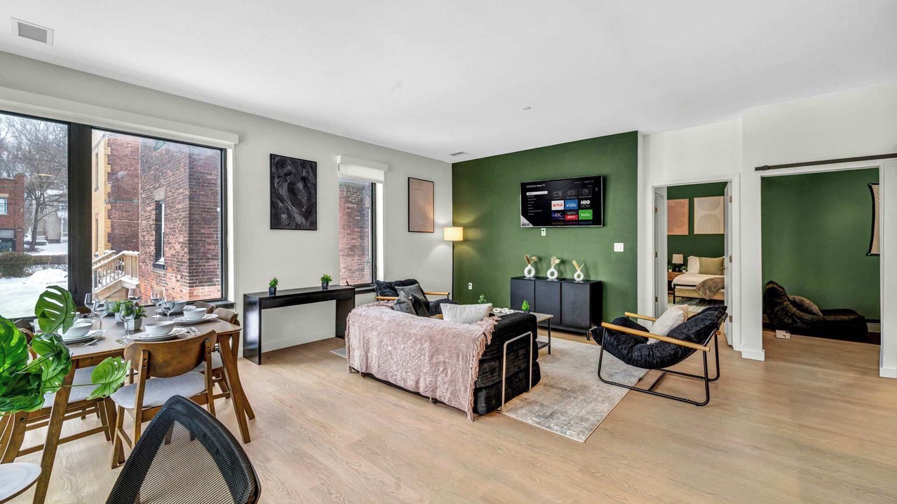 Photo of Livingroom in Little Italy