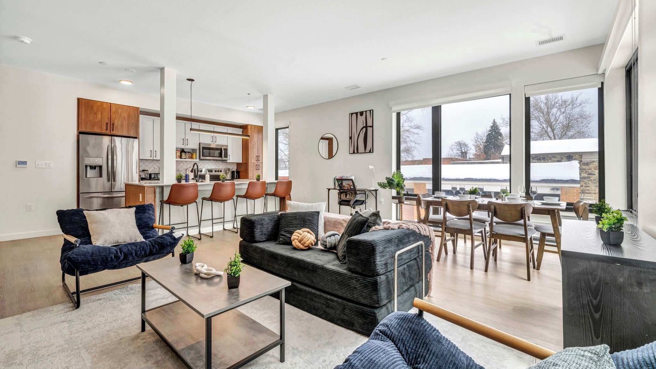 Photo of Livingroom in Little Italy