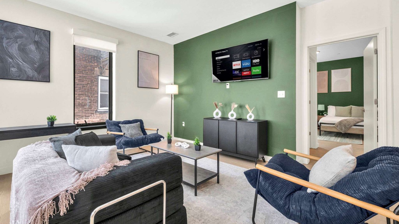Photo of Livingroom in Little Italy