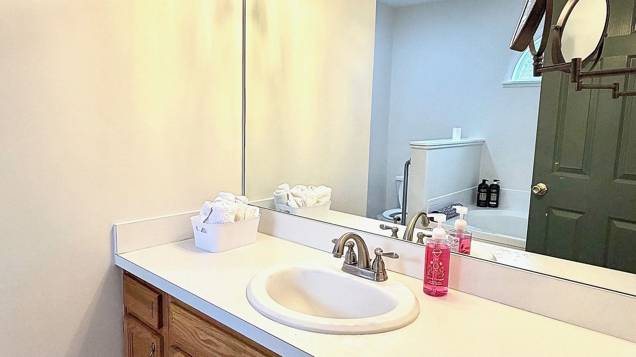 Photo of Bathroom in Cuyahoga Falls