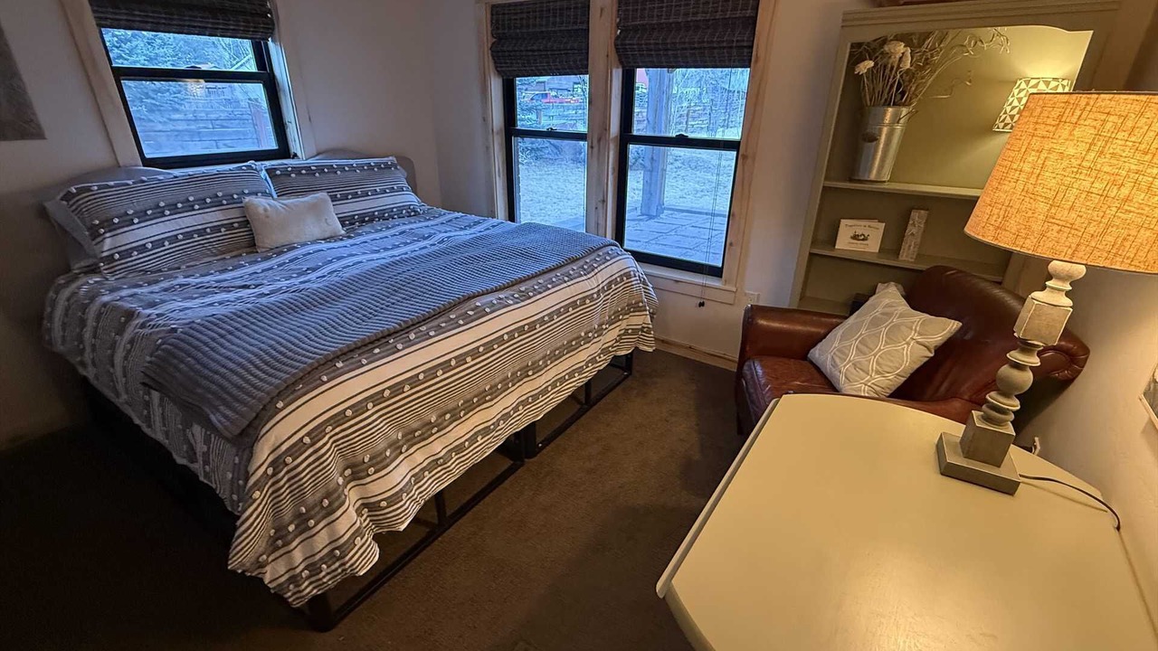 Photo of Bedroom in Lake City