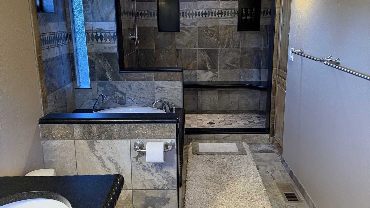Photo of Bathroom in Lake City