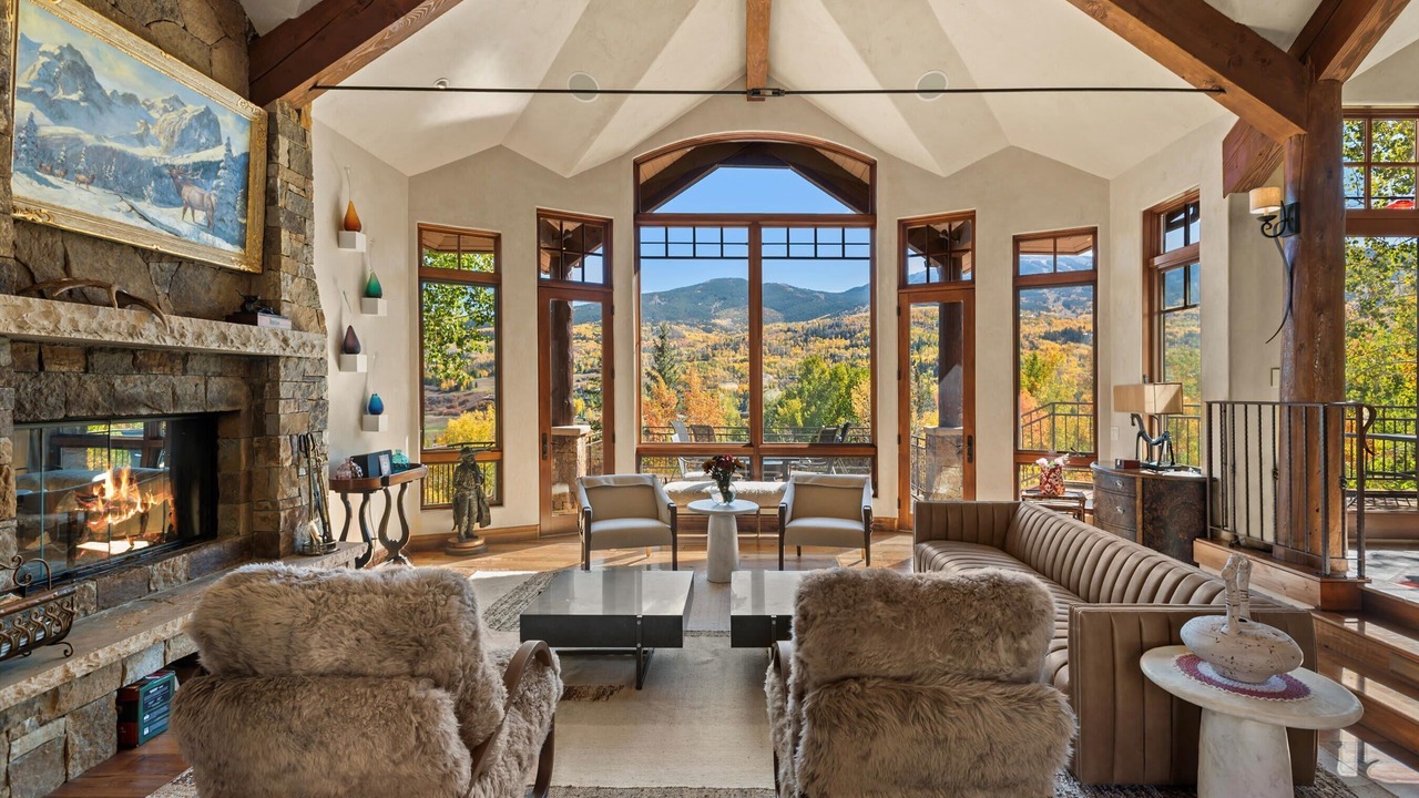 Photo of Livingroom in Snowmass Village
