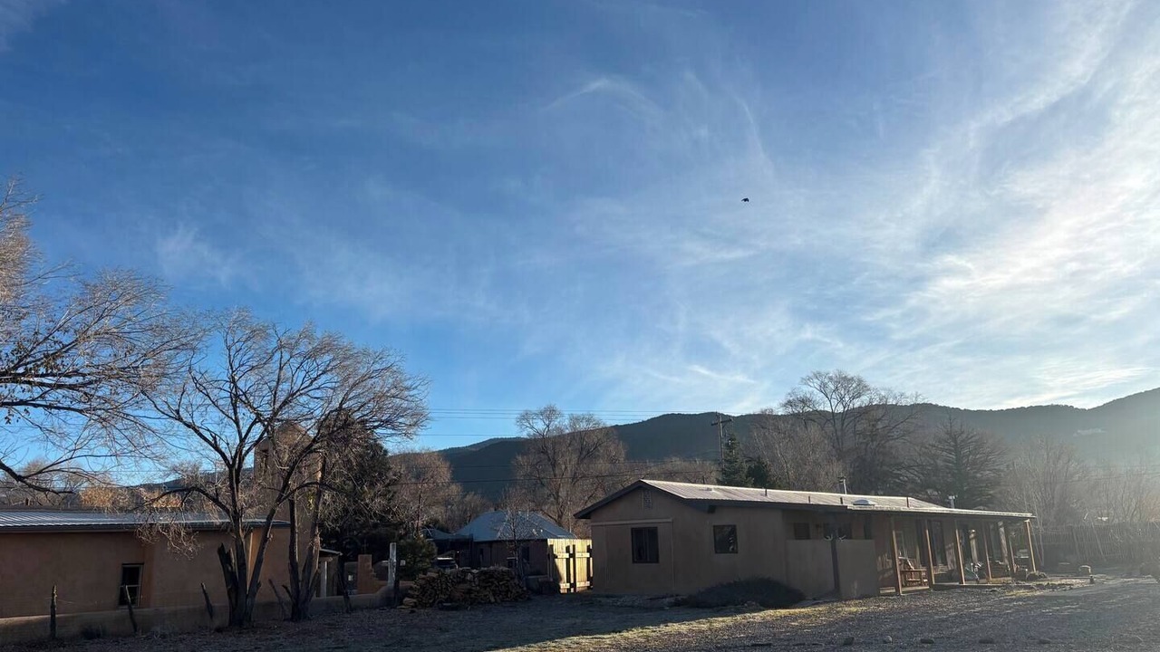 Photo of Others in Taos