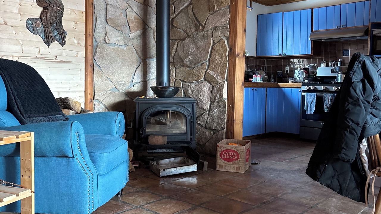 Photo of Livingroom in Taos