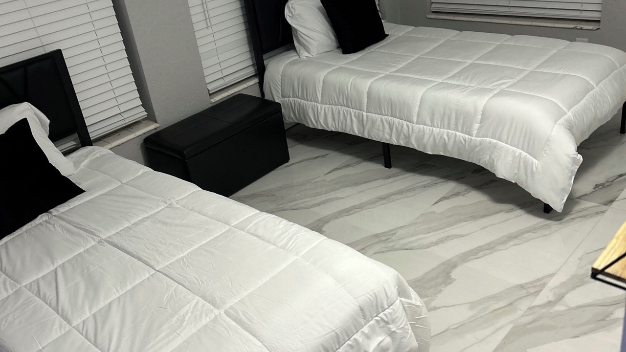 Photo of Bedroom in Miami Gardens